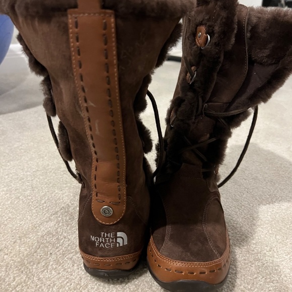 North Face winter boots - Picture 3 of 3